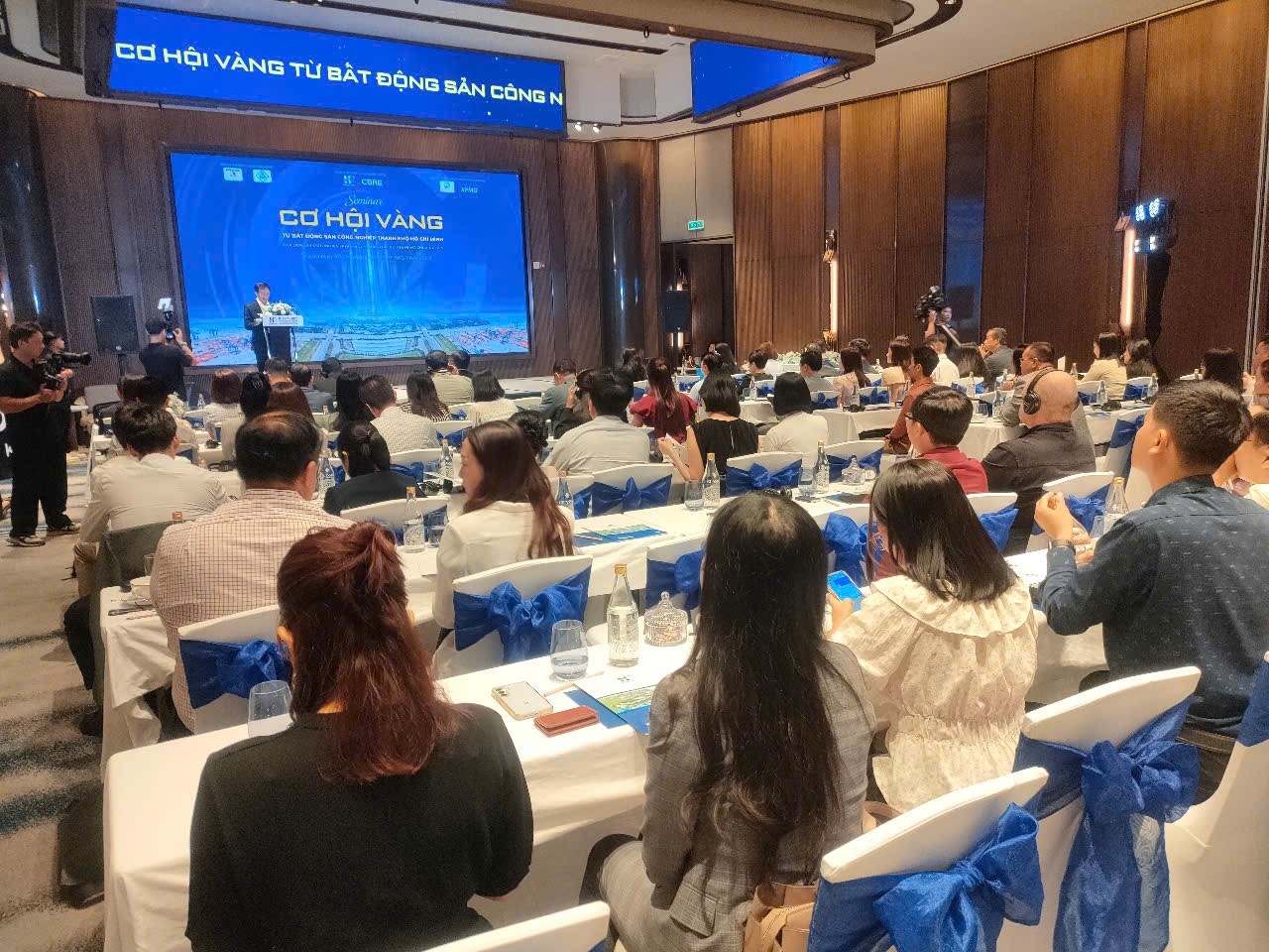 Quang cảnh tại Hội thảo sáng ngày 17/7/2025
