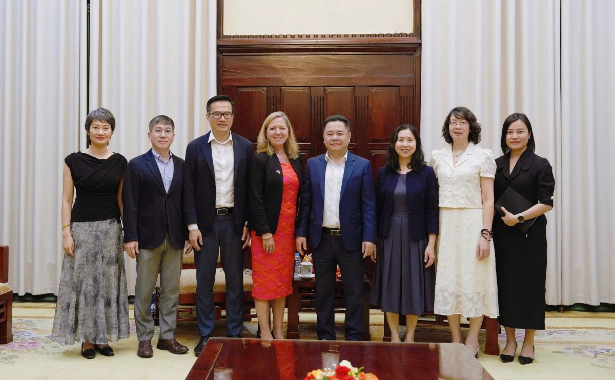 Phó Thống đốc Nguyễn Ngọc Cảnh làm việc với WB khu vực Việt Nam, Lào và Campuchia Phó Thống đốc Nguyễn Ngọc Cảnh làm việc với WB khu vực Việt Nam, Lào và Campuchia