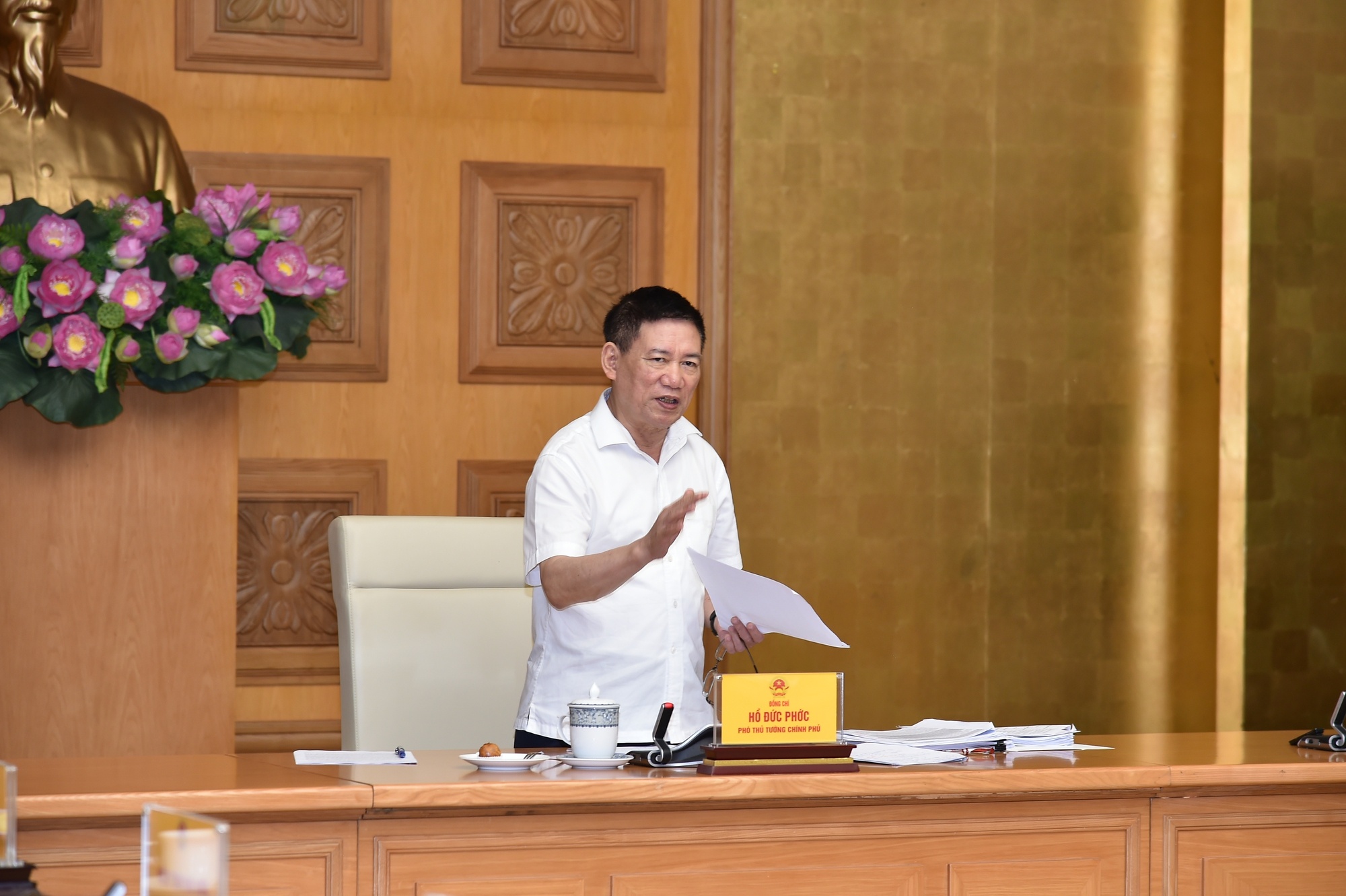 Phó Thủ tướng Hồ Đức Phớc: Phải thực hiện nghiêm chủ trương cắt giảm thủ tục hành chính, không tạo cơ chế Hoàn thiện dự thảo 3 Nghị định quy định chi tiết Luật 68/2025/QH15
