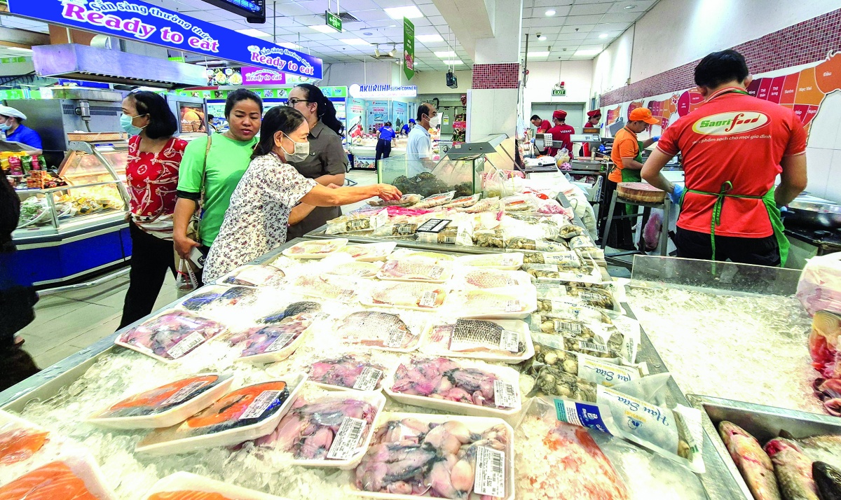 Phát triển thương mại dịch vụ từ hệ thống bán lẻ Phát triển thương mại dịch vụ từ hệ thống bán lẻ