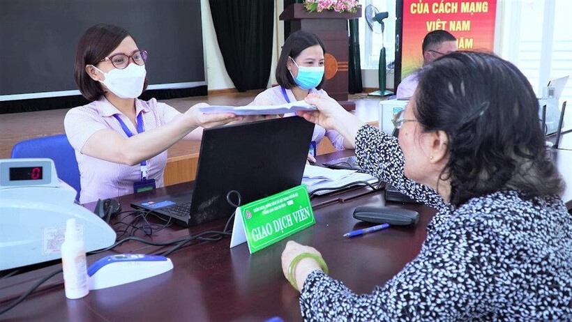 UBND TP Hà Nội chỉ đạo đảm bảo hiệu quả và an toàn cho các điểm giao dịch NHCSXH ở cơ sở