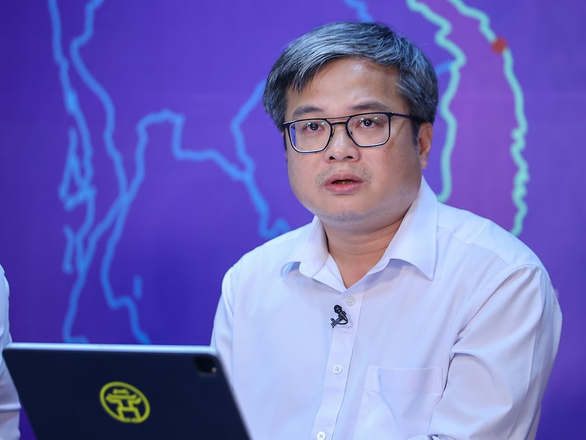 Tháo gỡ điểm nghẽn, thúc đẩy chuyển đổi số trong chính quyền địa phương hai cấp Tháo gỡ điểm nghẽn, thúc đẩy chuyển đổi số trong chính quyền địa phương hai cấp