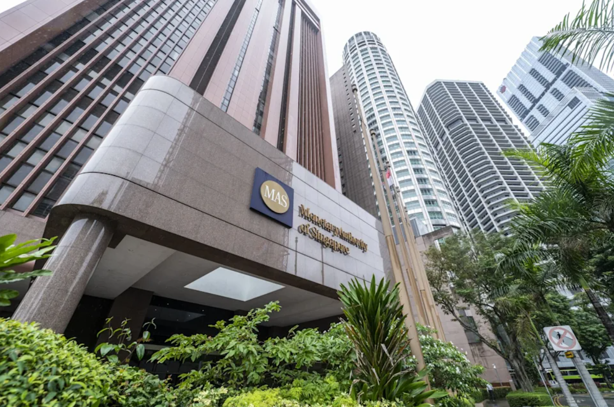 Singapore có thể giữ nguyên chính sách tiền tệ trong bối cảnh bất ổn toàn cầu Singapore có thể giữ nguyên chính sách tiền tệ trong bối cảnh bất ổn toàn cầu