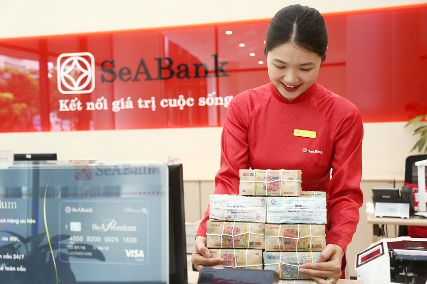 lợi nhuận trước thuế đạt 5.856 tỷ đồng, tăng 80,8% so với cùng kỳ năm trước, lợi nhuận trước thuế đạt 5.856 tỷ đồng, tăng 80,8% so với cùng kỳ năm trước,