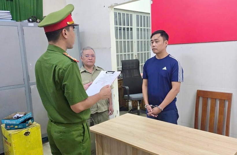 Đối tượng Đỗ Thành Nhung tại cơ quan công an (ảnh: CA TP. Đà Nẵng). Đối tượng Đỗ Thành Nhung tại cơ quan công an (ảnh: CA TP. Đà Nẵng).