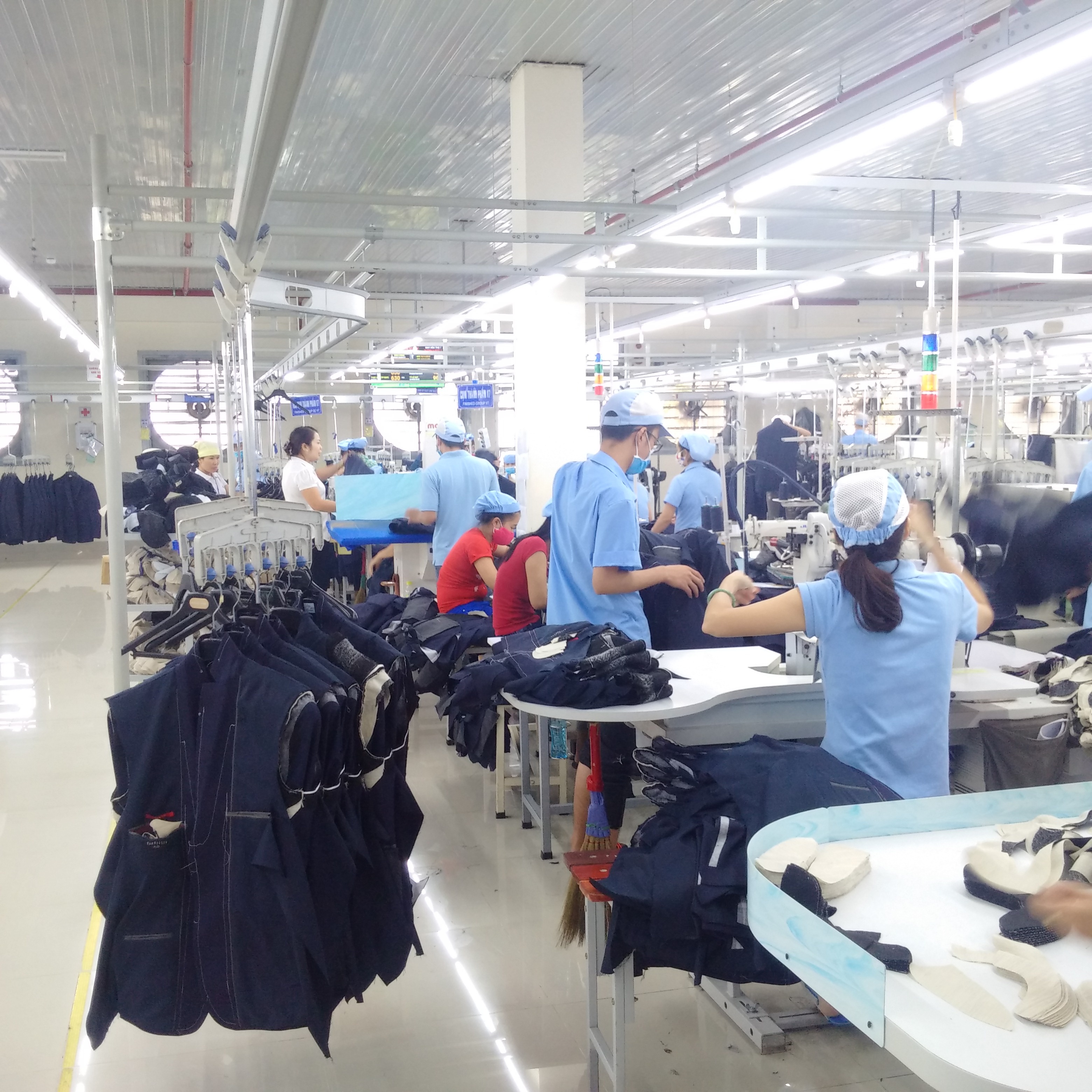 các thị trường như Ấn Độ, Pakistan, Bangladesh đang tăng cường nhập khẩu sản phẩm thời trang 