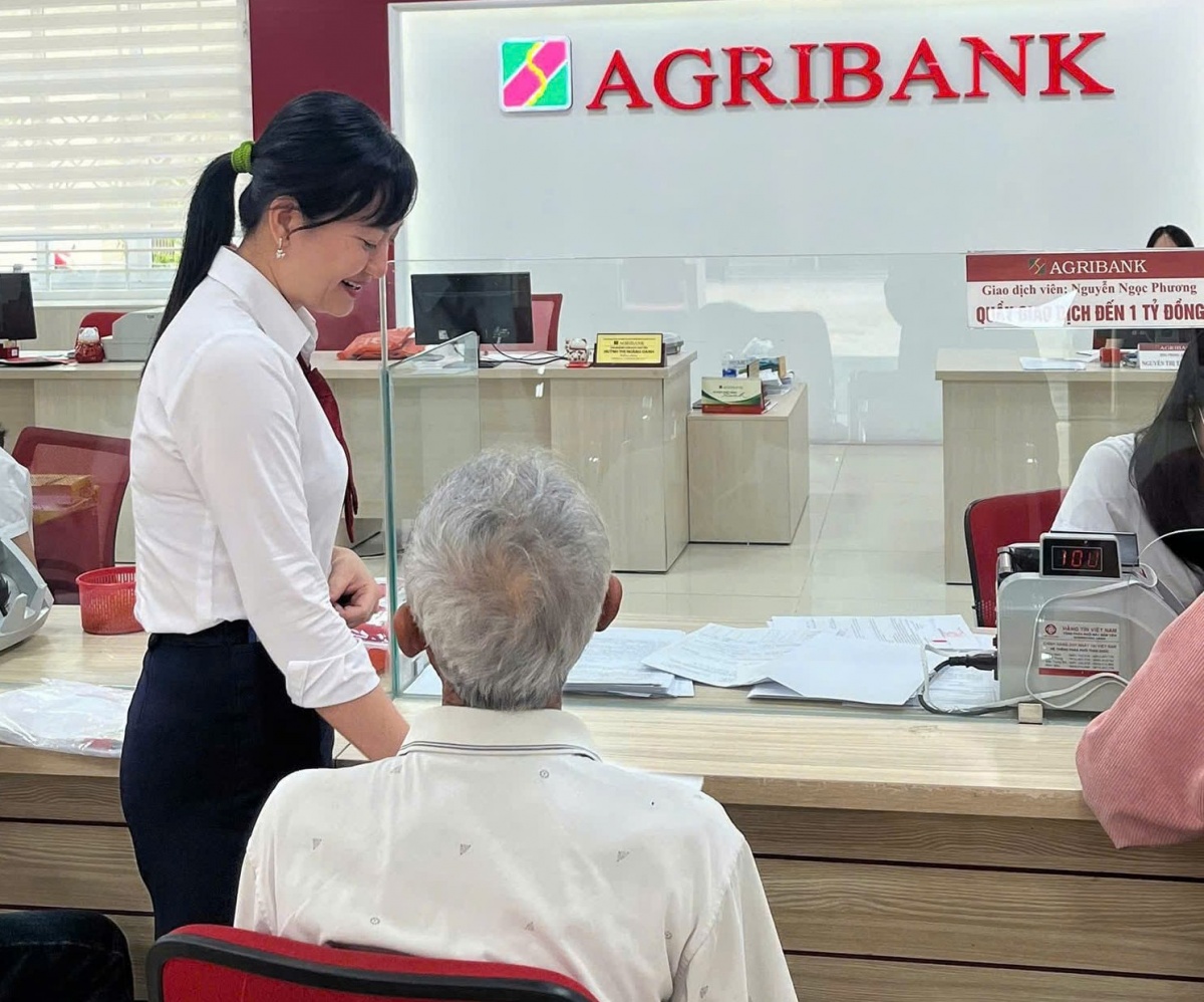 Sự cảnh giác của nhân viên Agribank chi nhánh Sơn Hoà Phú Yên đã góp phần ngăn chặn thành công một vụ lừa đảo trên mạng.