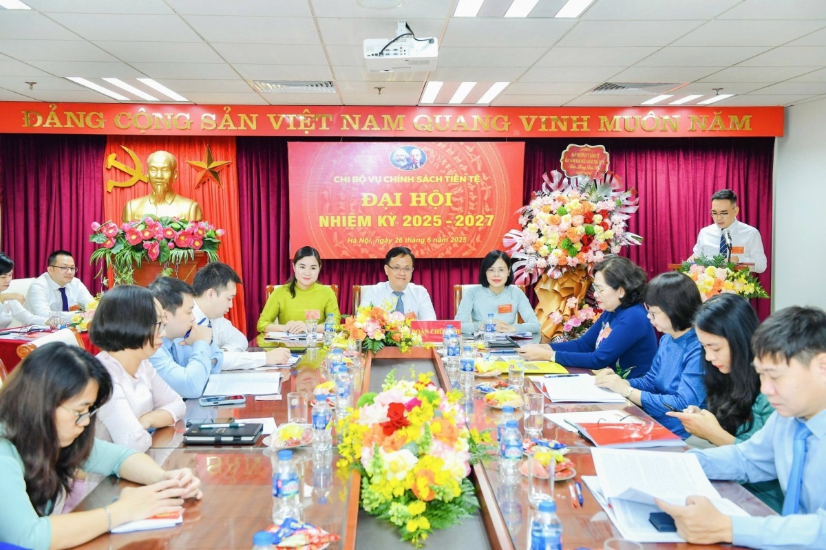 Chính sách tiền tệ và bài toán cân đối hài hòa các nhiệm vụ, mục tiêu đan xen Chính sách tiền tệ và bài toán cân đối hài hòa các nhiệm vụ, mục tiêu đan xen