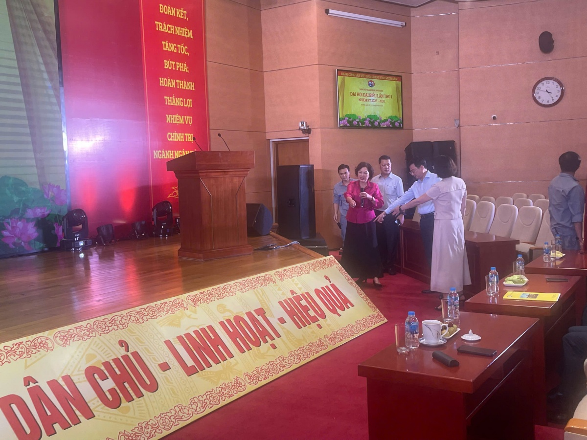 Sẵn sàng mọi điều kiện để tổ chức thành công Đại hội Đảng bộ NHNN lần thứ I