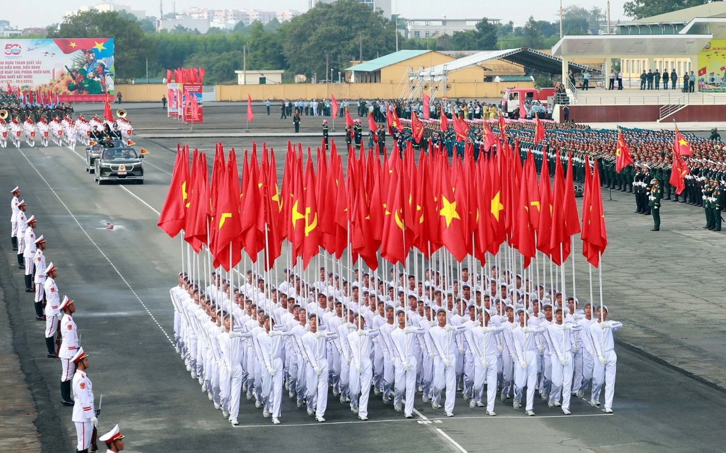 Chi tiết phương án phân luồng giao thông phục vụ Lễ kỷ niệm 80 năm Quốc khánh Chi tiết phương án phân luồng giao thông phục vụ Lễ kỷ niệm 80 năm Quốc khánh