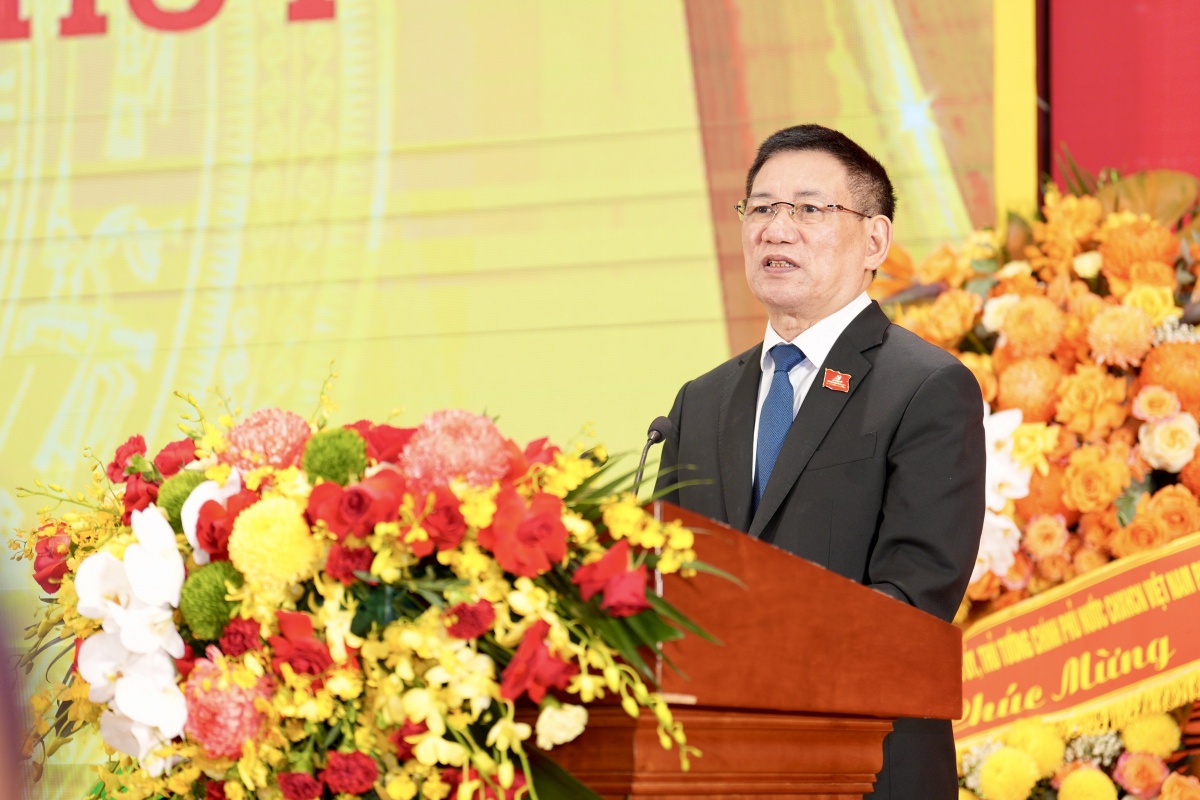 Hoàn thành tốt nhiệm vụ chính trị, góp phần ổn định kinh tế vĩ mô và thúc đẩy tăng trưởng