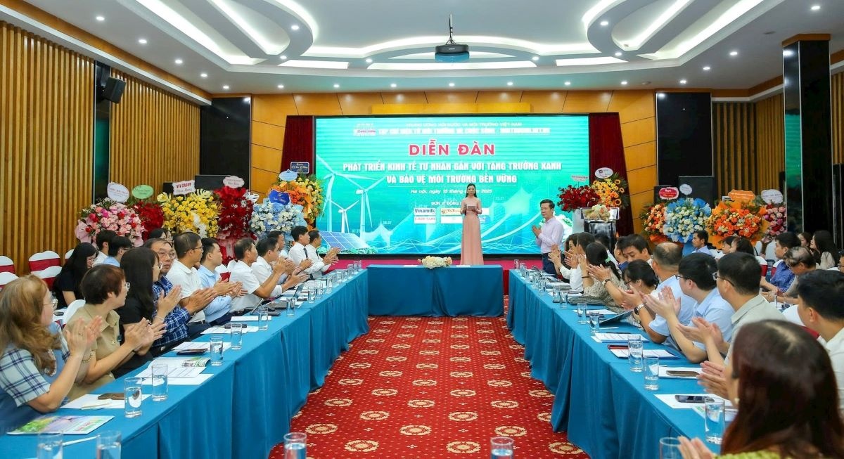 Hoàn thiện thể chế để kinh tế tư nhân bứt phá trong Xanh hóa là con đường sống còn của kinh tế tư nhân