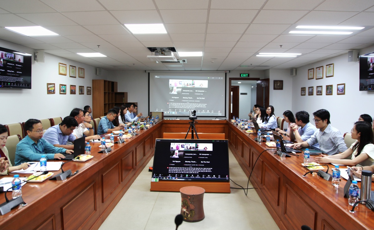 NHNN tăng cường giám sát với Bộ công cụ đánh giá rủi ro rửa tiền/tài trợ khủng bố NHNN tăng cường giám sát với Bộ công cụ đánh giá rủi ro rửa tiền/tài trợ khủng bố