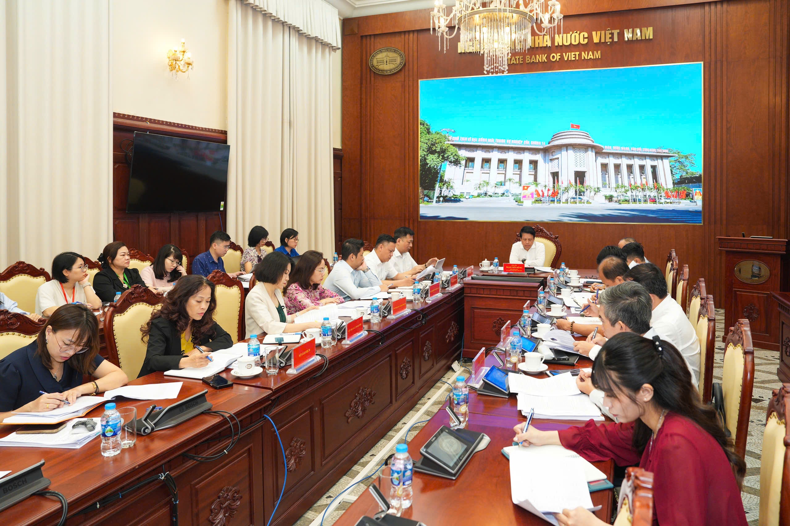 Phân công rõ người, rõ việc trong thực hiện cắt giảm thủ tục hành chính Phân công rõ người, rõ việc trong thực hiện cắt giảm thủ tục hành chính