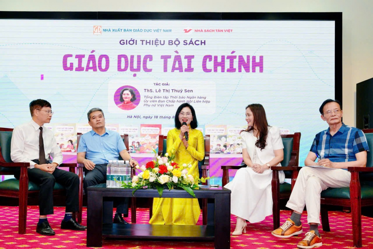 Lan toả tinh thần “bình dân học vụ về tài chính”