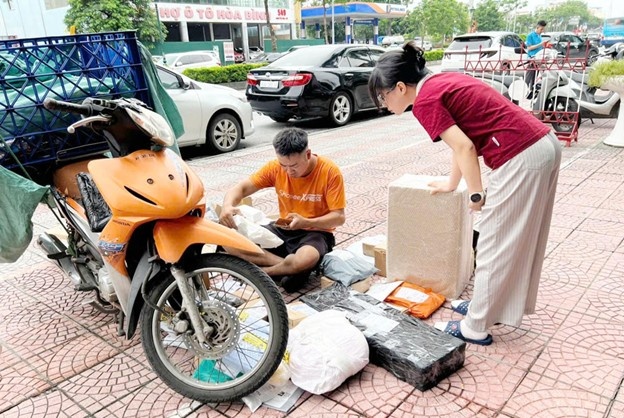 Thương mại điện tử chuẩn bị bước vào giai đoạn thứ tư - giai đoạn phát triển nhanh và bền vững Thương mại điện tử chuẩn bị bước vào giai đoạn thứ tư - giai đoạn phát triển nhanh và bền vững
