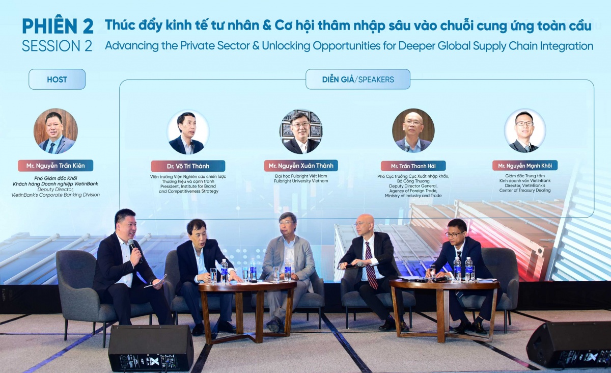 Các phiên thảo luận tại Diễn đàn thu hút sự quan tâm rất lớn từ cộng đồng DN Các phiên thảo luận tại Diễn đàn thu hút sự quan tâm rất lớn từ cộng đồng DN