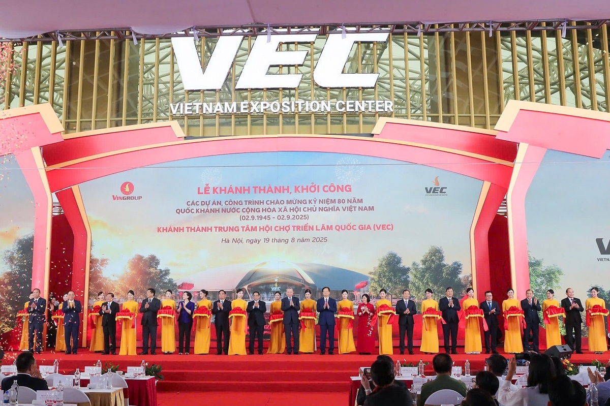 VEC nằm trong số 250 dự án, công trình đồng loạt khánh thành và khởi công trong ngày 19/8 VEC nằm trong số 250 dự án, công trình đồng loạt khánh thành và khởi công trong ngày 19/8