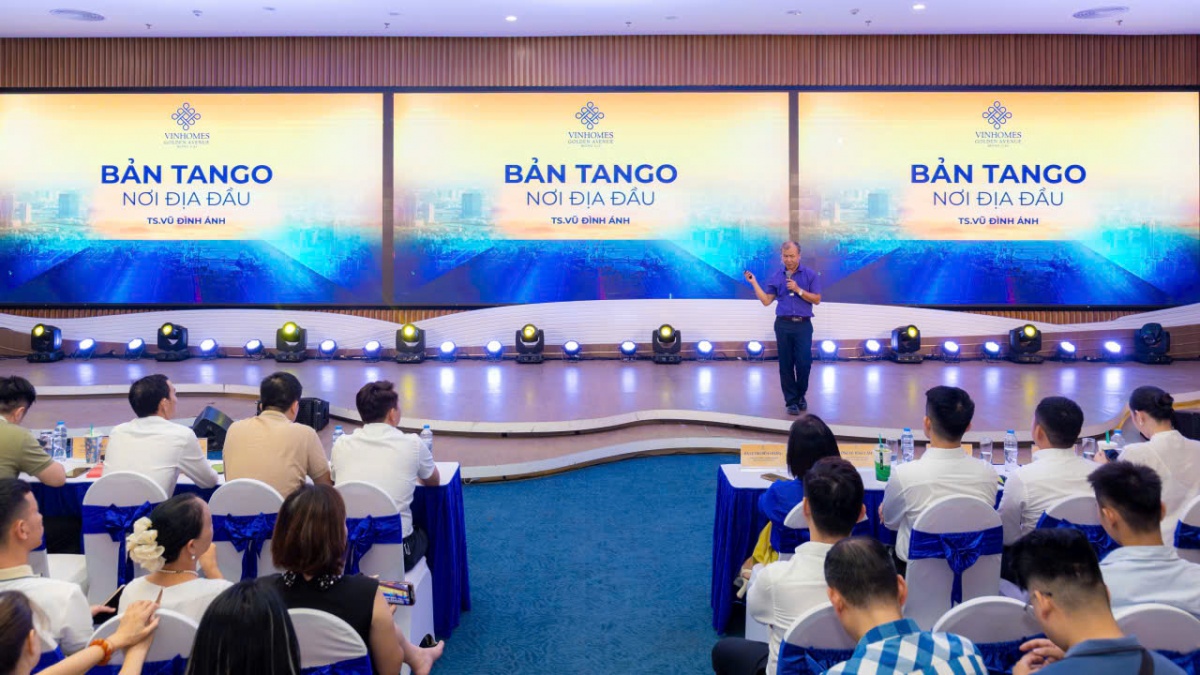 TS. Vũ Đình Ánh: “Móng Cái đang đứng trước cơ hội vươn mình trở thành trung tâm thương mại và logistics hàng đầu khu vực”