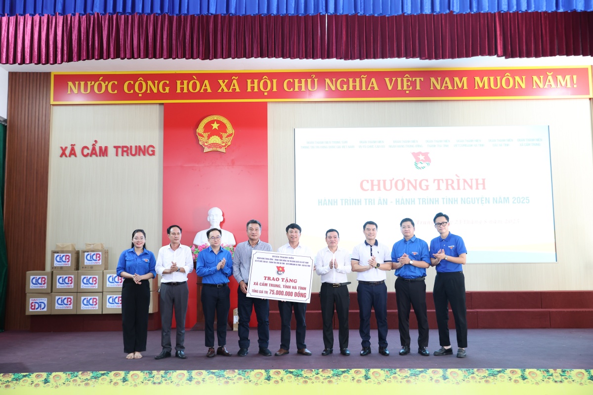 Hành trình tri ân - Hành trình tình nguyện năm 2025 nơi mảnh đất Hà Tĩnh anh hùng