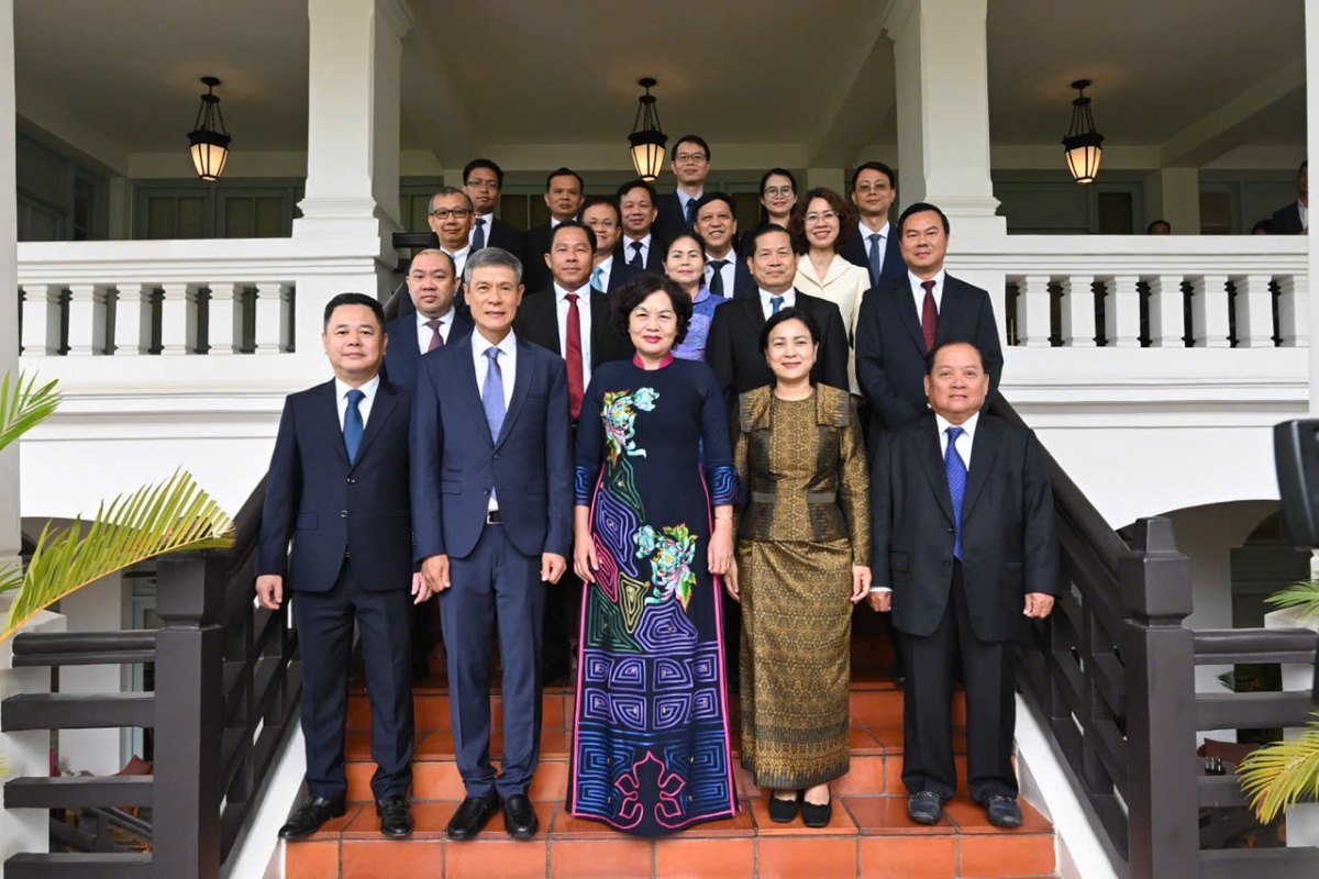 Đoàn đại biểu NHNN và NHQG CPC dự HĐSP cấp cao năm 2025 Đoàn đại biểu NHNN và NHQG CPC dự HĐSP cấp cao năm 2025