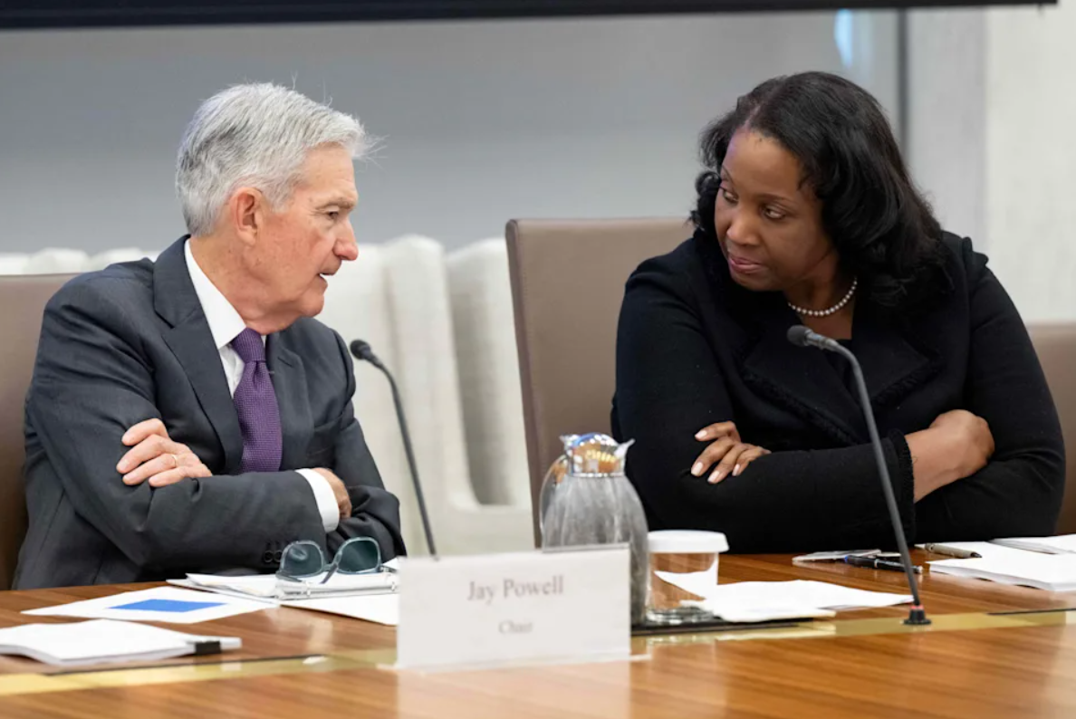 Chuyên gia: Nếu thành công loại bỏ Lisa Cook, ông Trump có thể kiểm soát Fed trong nhiều năm Chuyên gia: Nếu thành công loại bỏ Lisa Cook, ông Trump có thể kiểm soát Fed trong nhiều năm