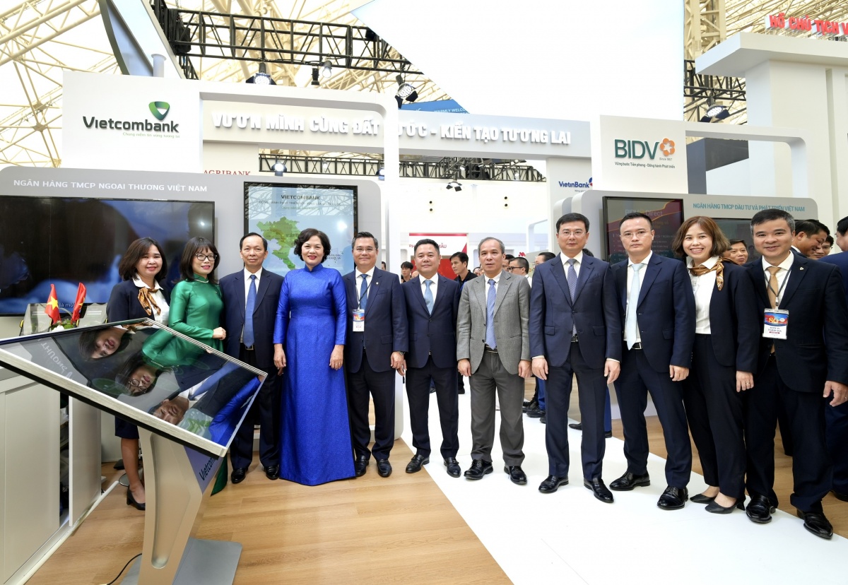 Vietcombank tham gia Triển lãm “80 năm hành trình Độc lập - Tự do - Hạnh phúc” Vietcombank tham gia Triển lãm “80 năm hành trình Độc lập - Tự do - Hạnh phúc”