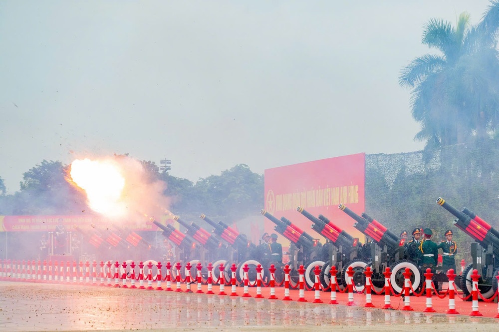 Ôn “trang sử vàng