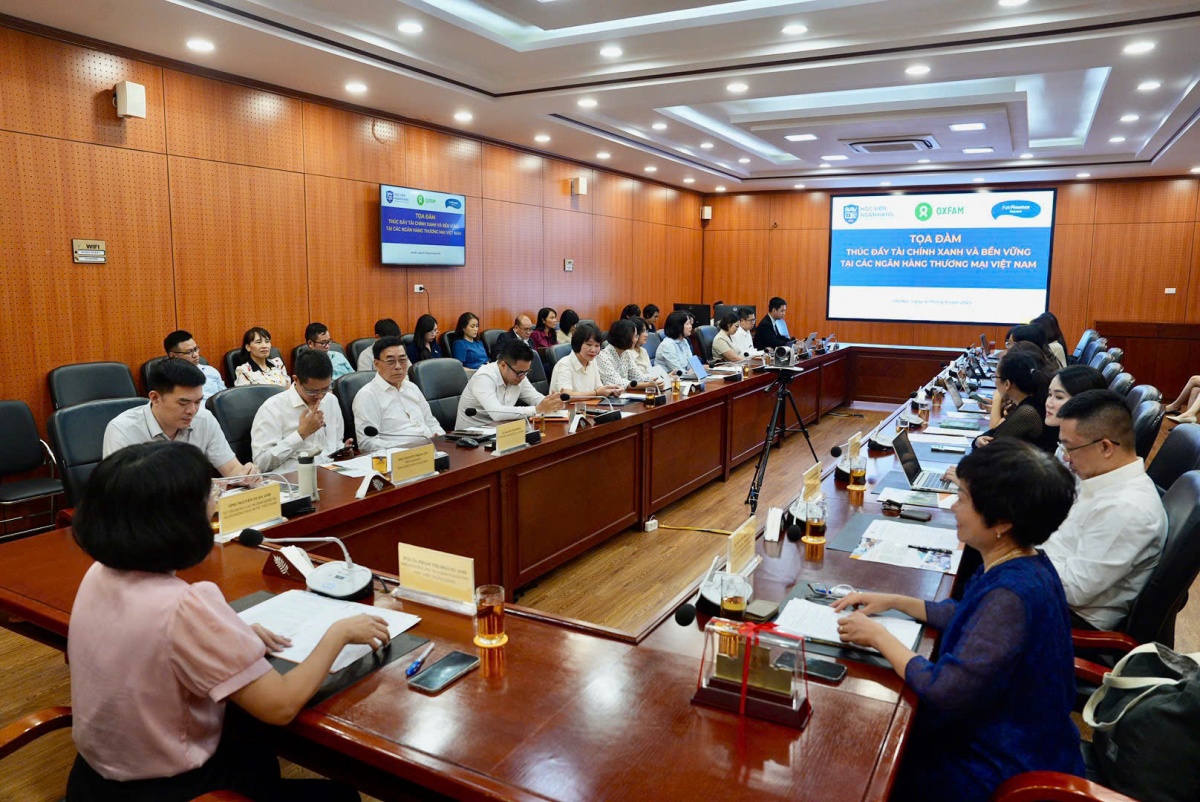 Khởi động dự án quốc tế thúc đẩy tài chính xanh và bền vững tại các ngân hàng Khởi động dự án quốc tế thúc đẩy tài chính xanh và bền vững tại các ngân hàng