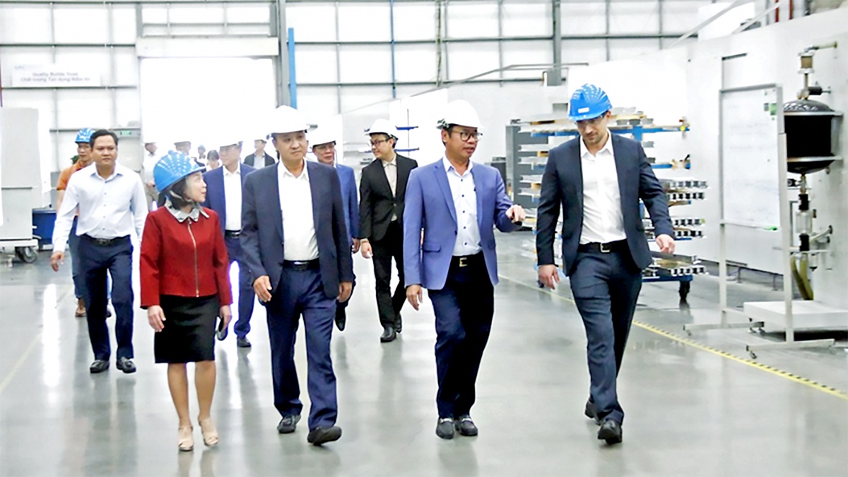 Chính quyền TP. Đà Nẵng đang rà soát cơ chế, chính sách của hai địa phương cũ để điều chỉnh, nhằm thu hút và giữ chân nhà đầu tư