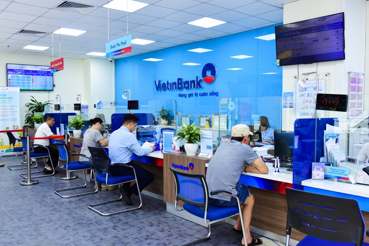 VietinBank tiếp tục thăng hạng trong Top 10 Thương hiệu giá trị nhất Việt Nam 2025 VietinBank tiếp tục thăng hạng trong Top 10 Thương hiệu giá trị nhất Việt Nam 2025