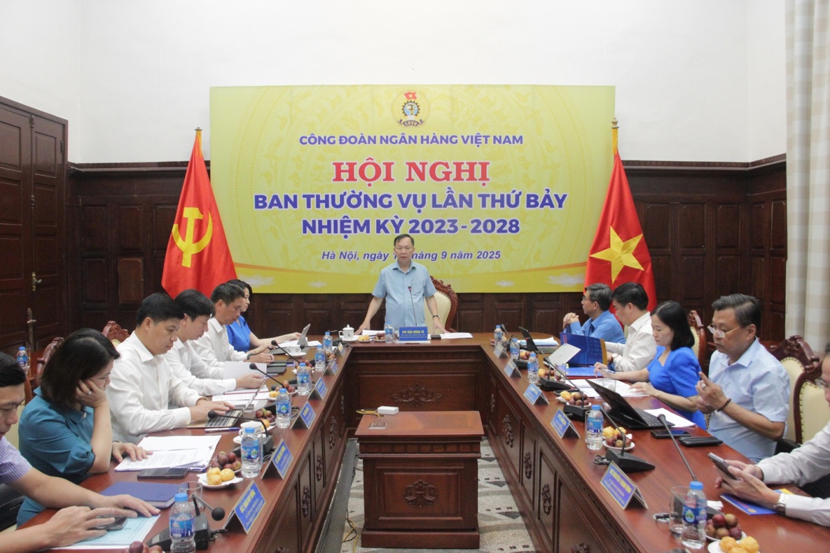 Đ/c Đào Minh Tú – Phó Thống đốc Thường trực NHNN, Chủ tịch CĐNHVN