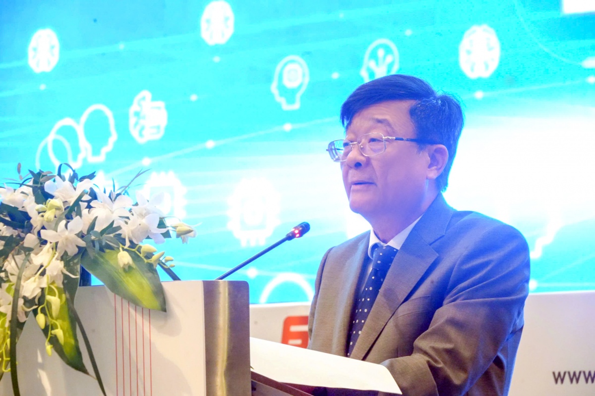 Xây dựng mô hình vận hành bằng AI, mở ra cuộc cách mạng trong ngành Ngân hàng Xây dựng mô hình vận hành bằng AI, mở ra cuộc cách mạng trong ngành Ngân hàng