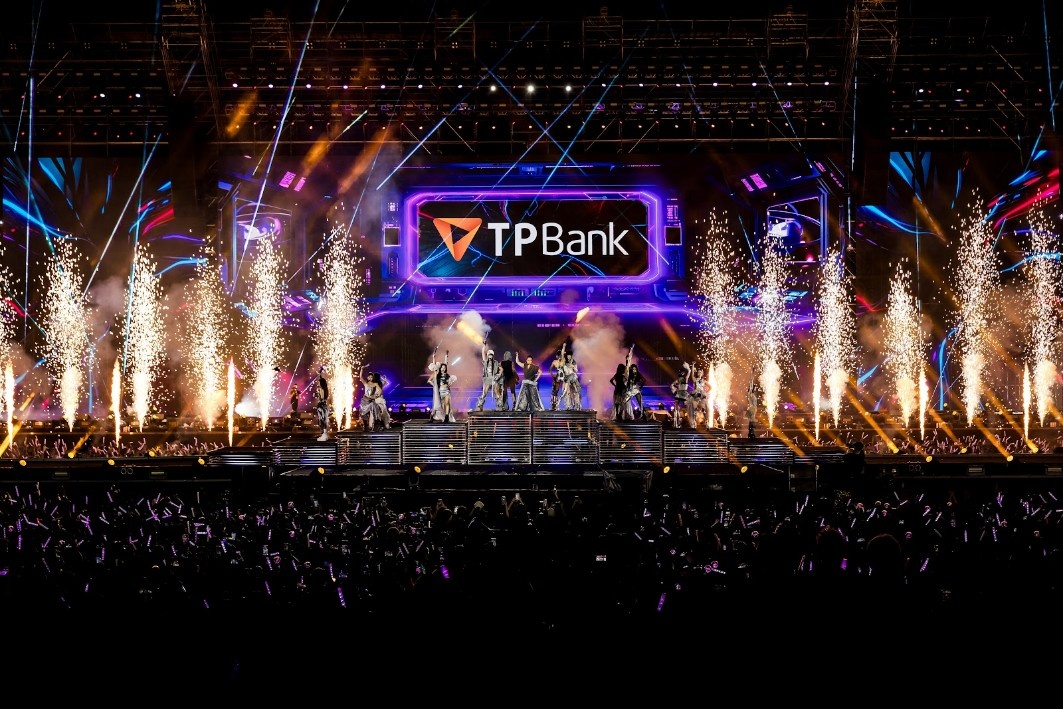 Xinhiu đang đếm ngược từng ngày để chờ khoảnh khắc cháy hết mình tại Em Xinh “Say Hi” Concert Đêm 2