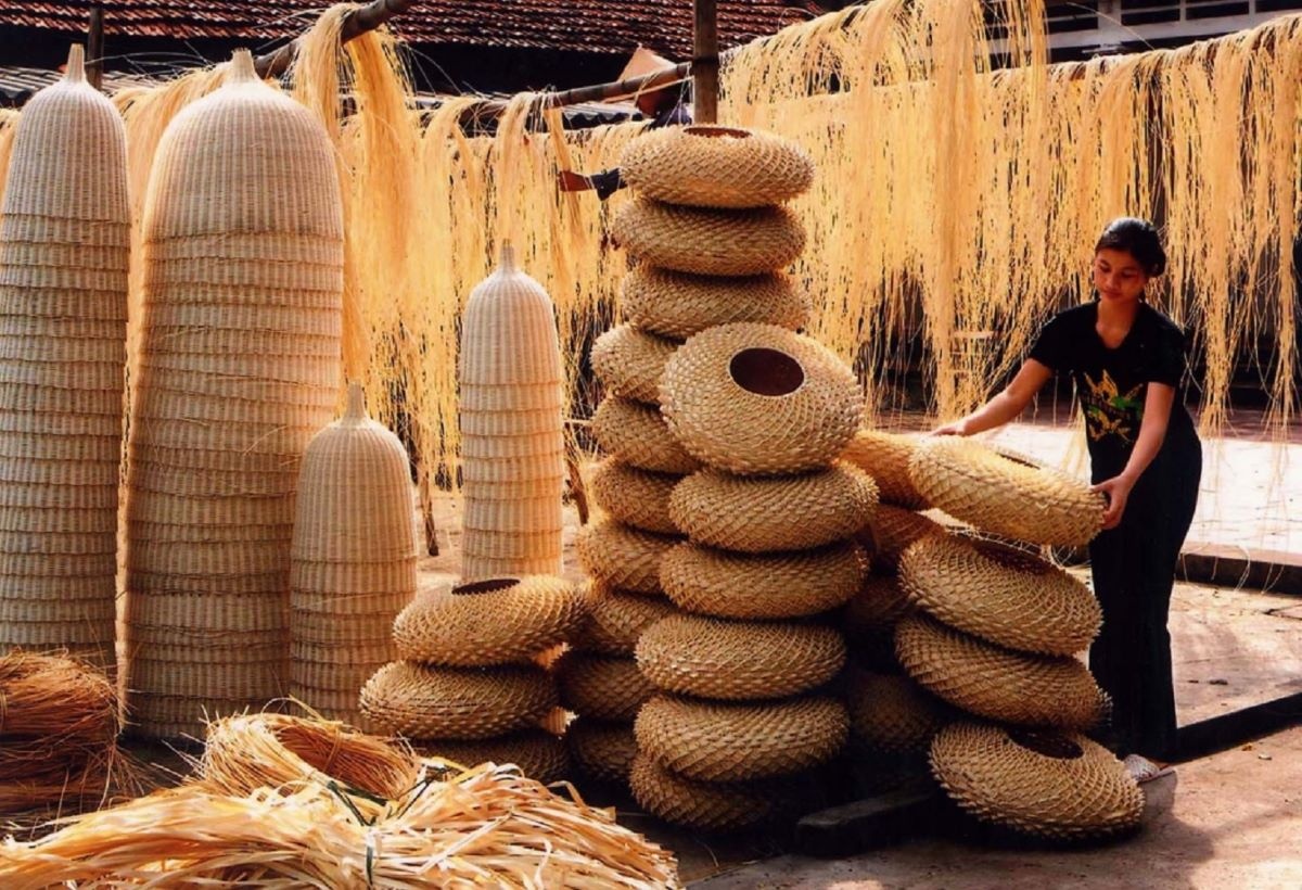 Ngành thủ công mỹ nghệ Việt Nam đang duy trì đà tăng trưởng xuất khẩu mạnh mẽ Ngành thủ công mỹ nghệ Việt Nam đang duy trì đà tăng trưởng xuất khẩu mạnh mẽ