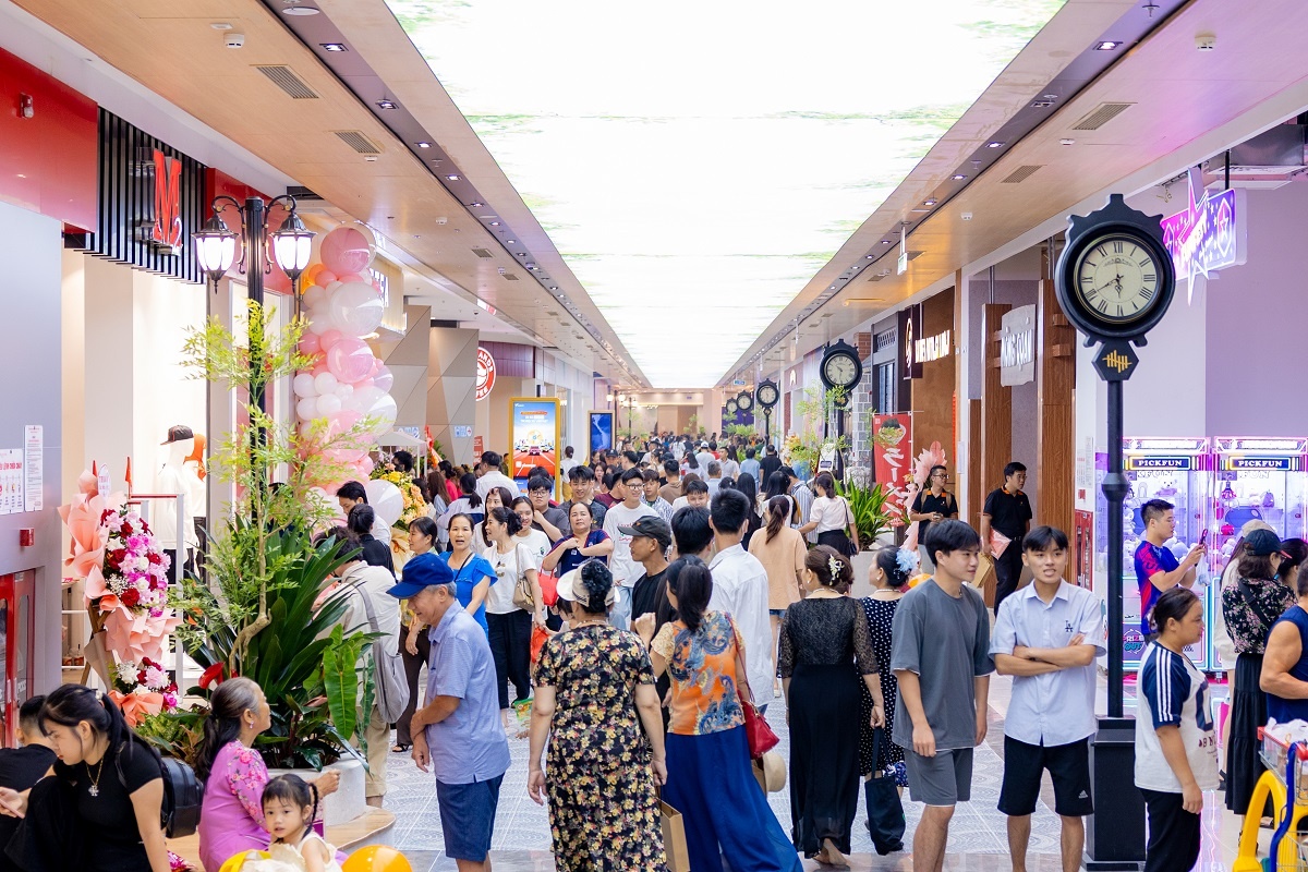 “Đại lộ ẩm thực” thu nhỏ với nhiều thương hiệu nổi tiếng “Đại lộ ẩm thực” thu nhỏ với nhiều thương hiệu nổi tiếng