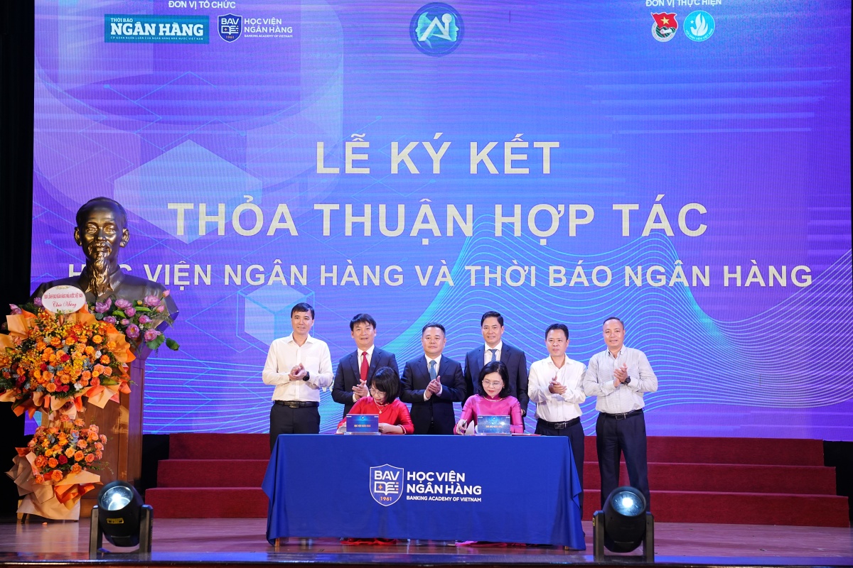 Kết nối “nhịp cầu” tri thức cho nguồn nhân lực thời đại AI