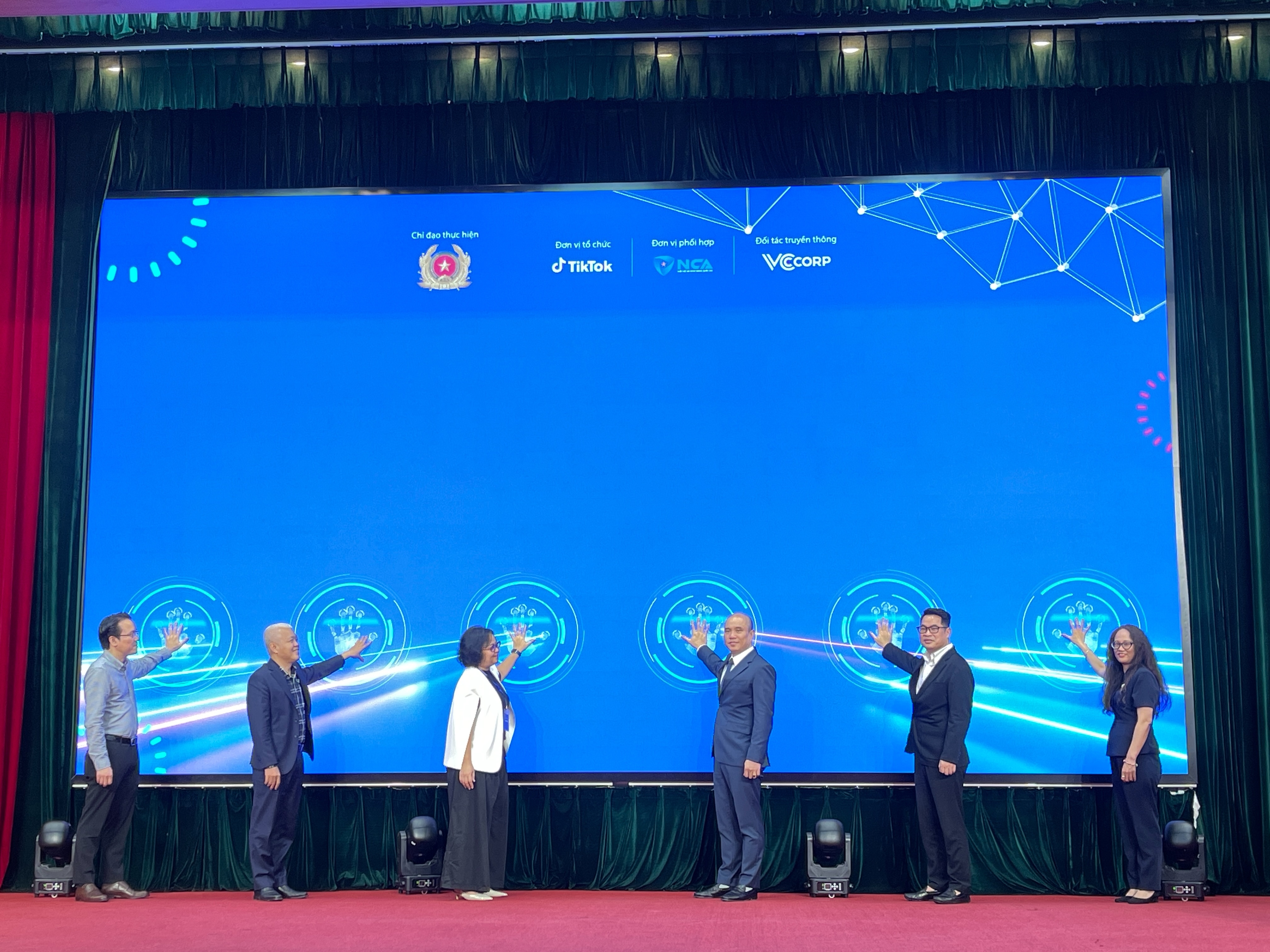 Khởi động chiến dịch “Chống lừa đảo trực tuyến 2025 – Chậm mà chắc”
