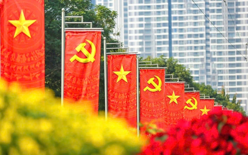 Hà Nội phát động phong trào thi đua cao điểm chào mừng Đại hội Đảng và bầu cử Quốc hội Hà Nội phát động phong trào thi đua cao điểm chào mừng Đại hội Đảng và bầu cử Quốc hội