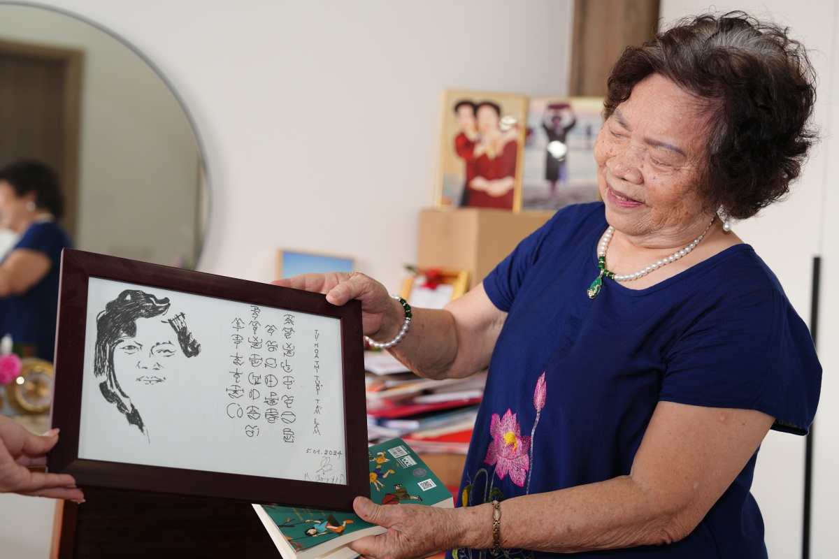 Nhà thơ Nguyễn Thị Mỹ Dung: Hạnh phúc đến từ những điều giản dị nhất