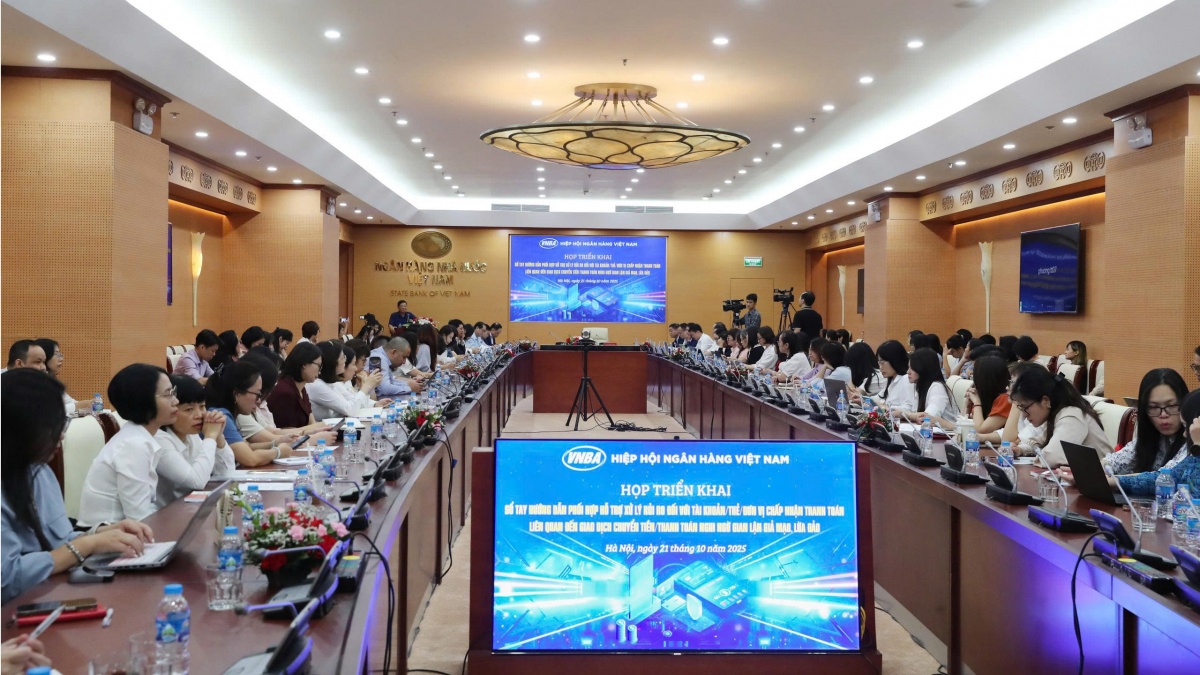 Ngân hàng siết chặt phối hợp để ngăn chặn gian lận, lừa đảo tài chính