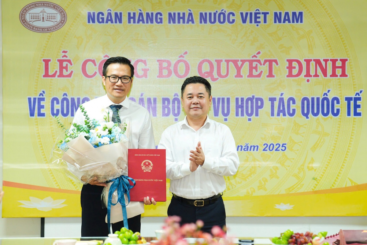 Công bố Quyết định bổ nhiệm lãnh đạo Vụ Hợp tác quốc tế Công bố Quyết định bổ nhiệm lãnh đạo Vụ Hợp tác quốc tế