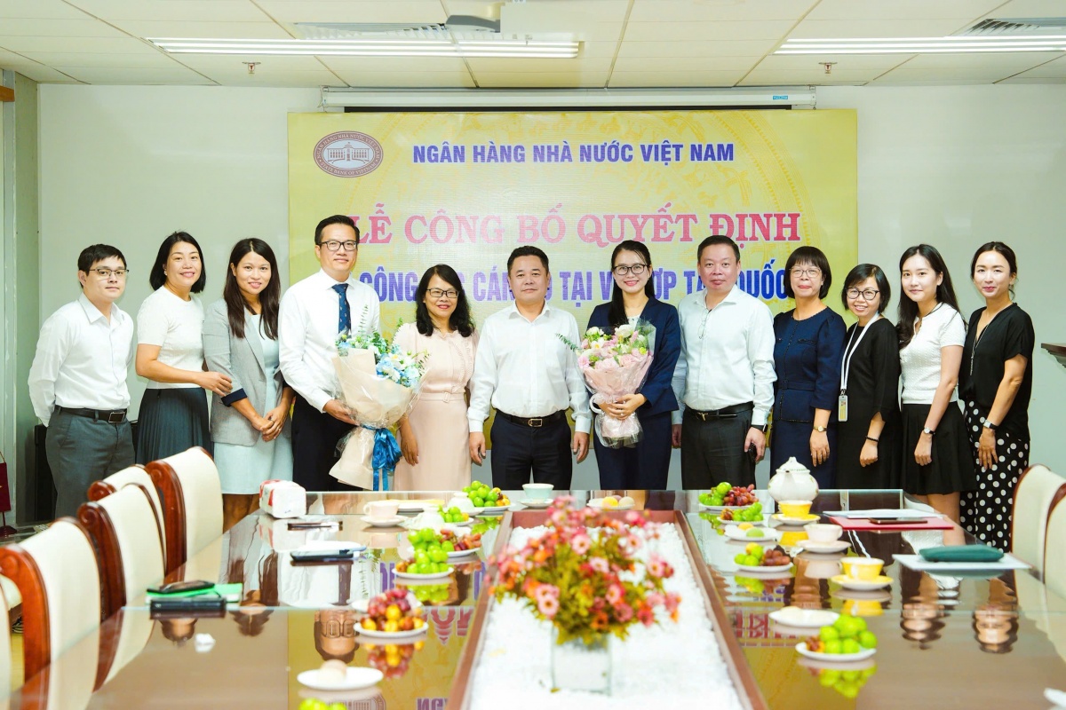 Công bố Quyết định bổ nhiệm lãnh đạo Vụ Hợp tác quốc tế Công bố Quyết định bổ nhiệm lãnh đạo Vụ Hợp tác quốc tế