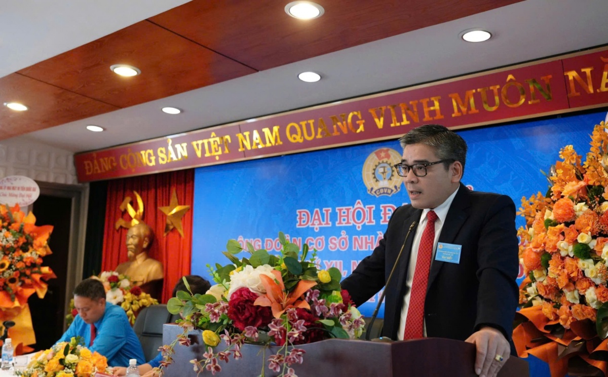 Ông Nguyễn Đức Cường – Bí thư Đảng ủy, Chủ tịch Hội đồng thành viên Nhà máy Ông Nguyễn Đức Cường – Bí thư Đảng ủy, Chủ tịch Hội đồng thành viên Nhà máy