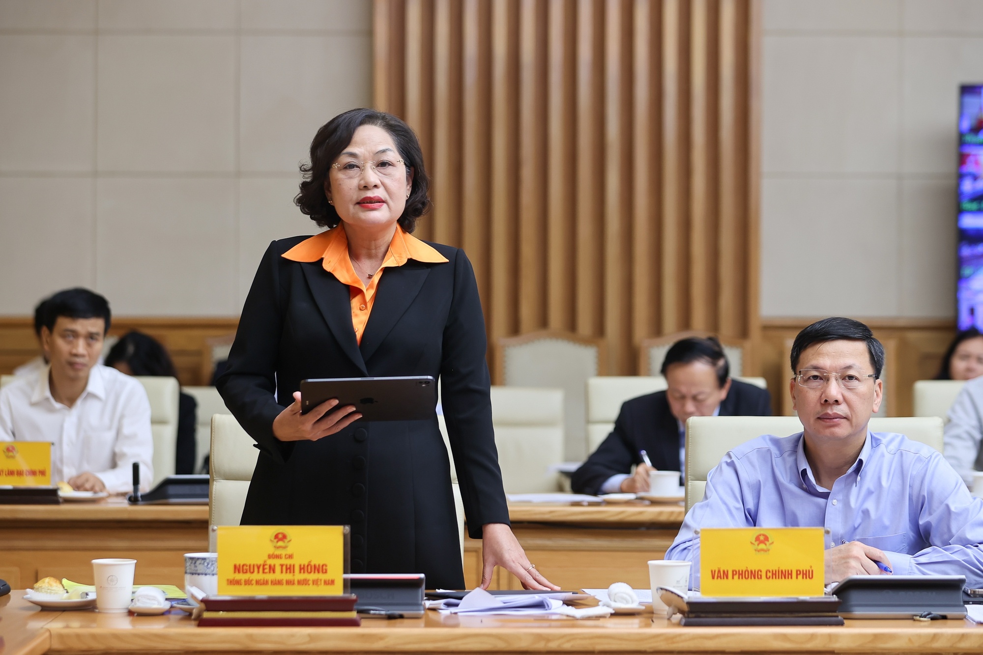 Thống đốc Ngân hàng Nhà nước Việt Nam Nguyễn Thị Hồng phát biểu - Ảnh: VGP/Nhật Bắc
