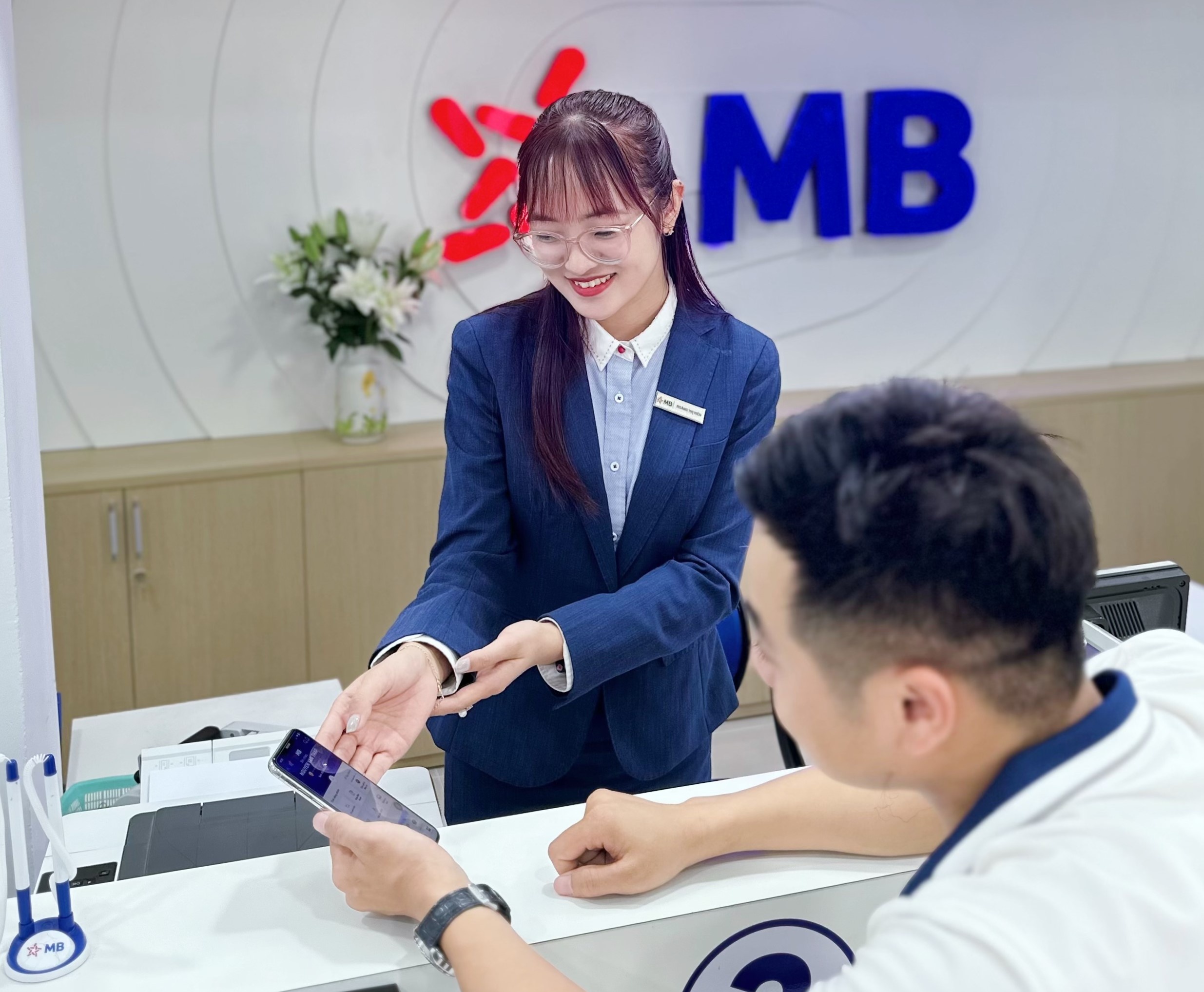 MB tiếp tục khẳng định vị thế tiên phong trong chuyển đổi số và phát triển hệ sinh thái tài chính toàn diện