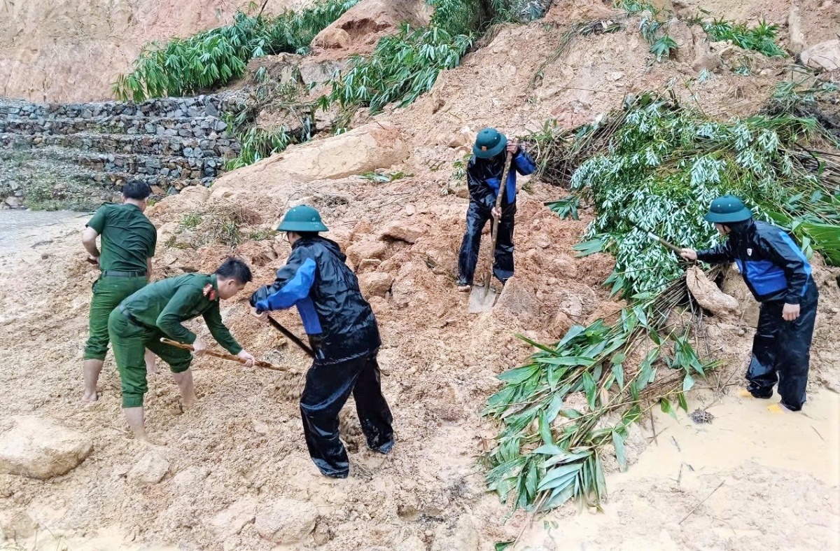 Đà Nẵng: Mưa lũ gây thiệt hại nặng
