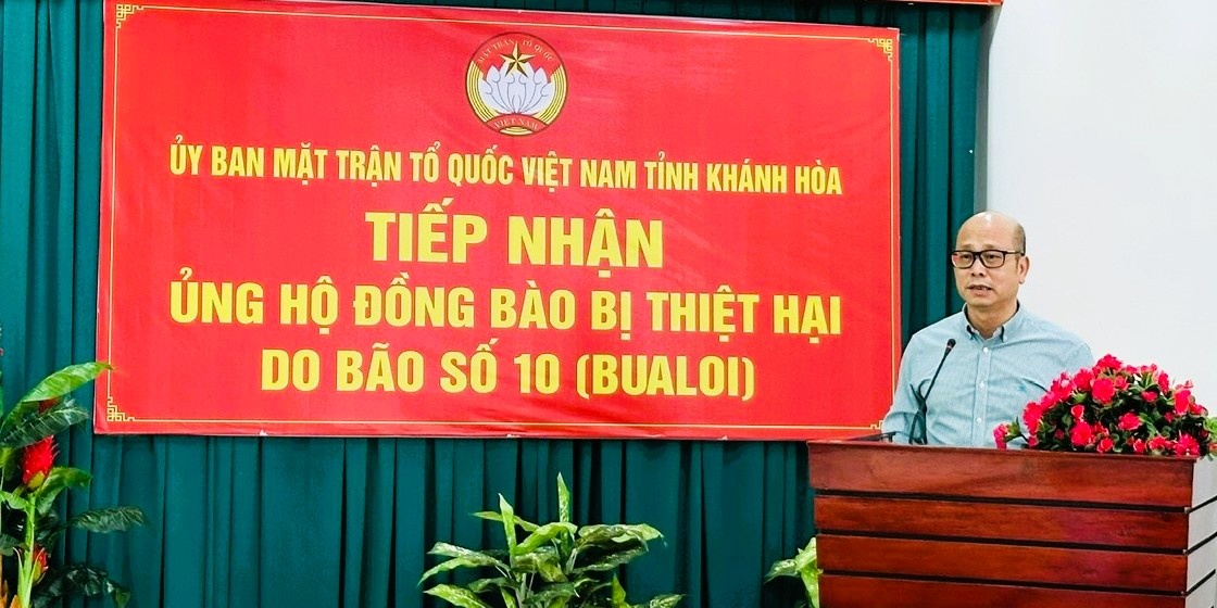 Ông Bùi Huy Thọ, Giám đốc NHNN Chi nhánh Khu vực 10 phát biểu tại buổi tiếp nhận. Ông Bùi Huy Thọ, Giám đốc NHNN Chi nhánh Khu vực 10 phát biểu tại buổi tiếp nhận.