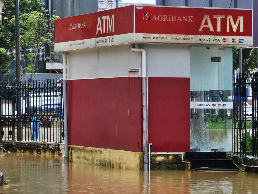 Các điểm kho quỹ và máy ATM được các tổ chức tín dụng ưu tiên bảo vệ an toàn 