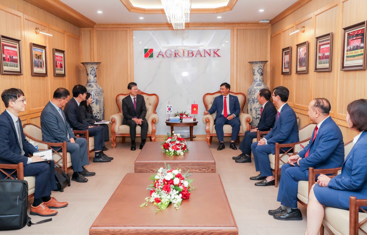 Agribank - NongHyup Bank thúc đẩy hợp tác tài chính nông nghiệp, chuyển đổi số hướng tới phát triển bền vững Agribank - NongHyup Bank thúc đẩy hợp tác tài chính nông nghiệp, chuyển đổi số hướng tới phát triển bền vững